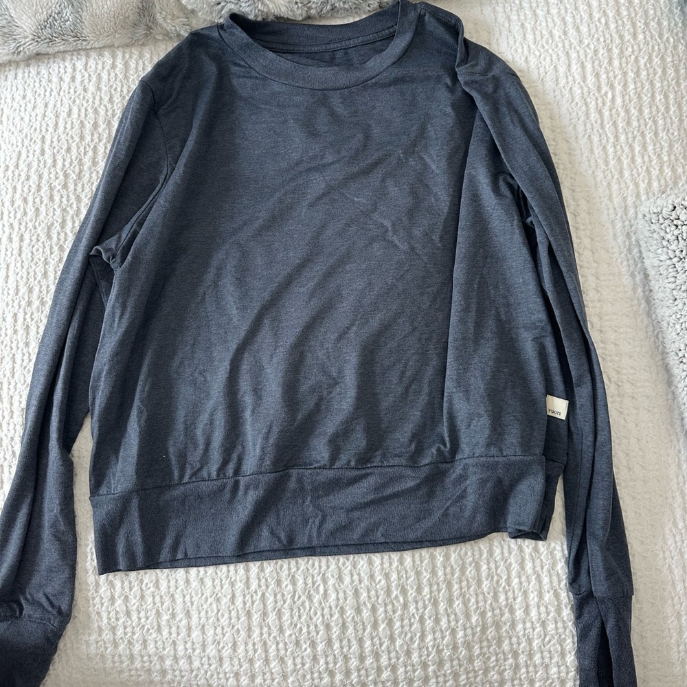 Vuori pullover navy